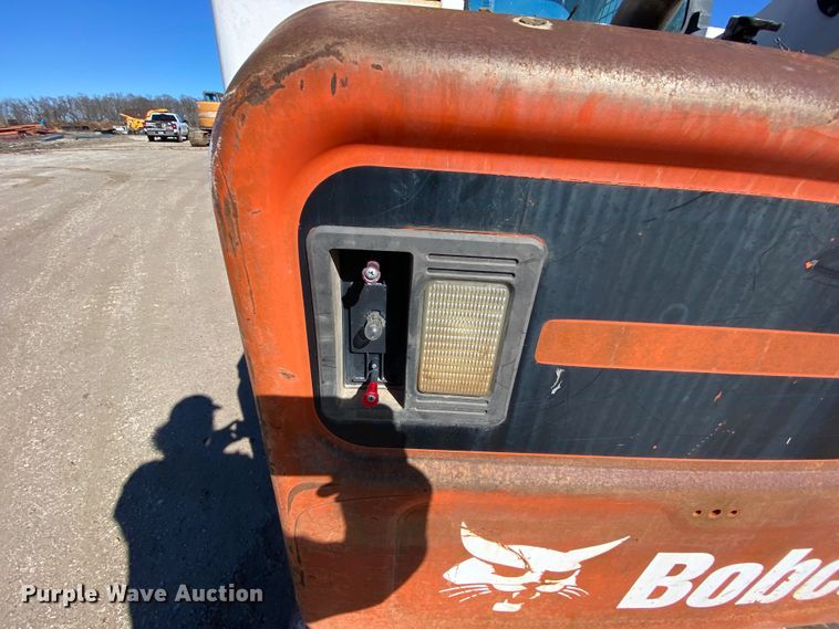 image for item HR9454 2010 Bobcat S650  skid steer loader