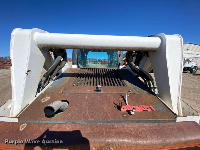 image for item HR9454 2010 Bobcat S650  skid steer loader