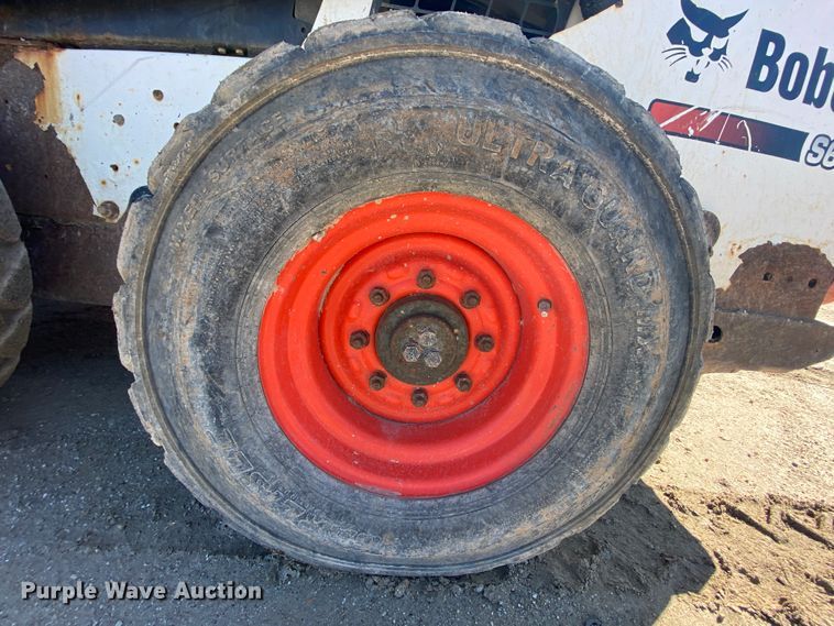 image for item HR9454 2010 Bobcat S650  skid steer loader