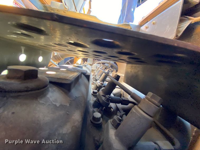 image for item HR9456 2003 Case CX225SR  excavator