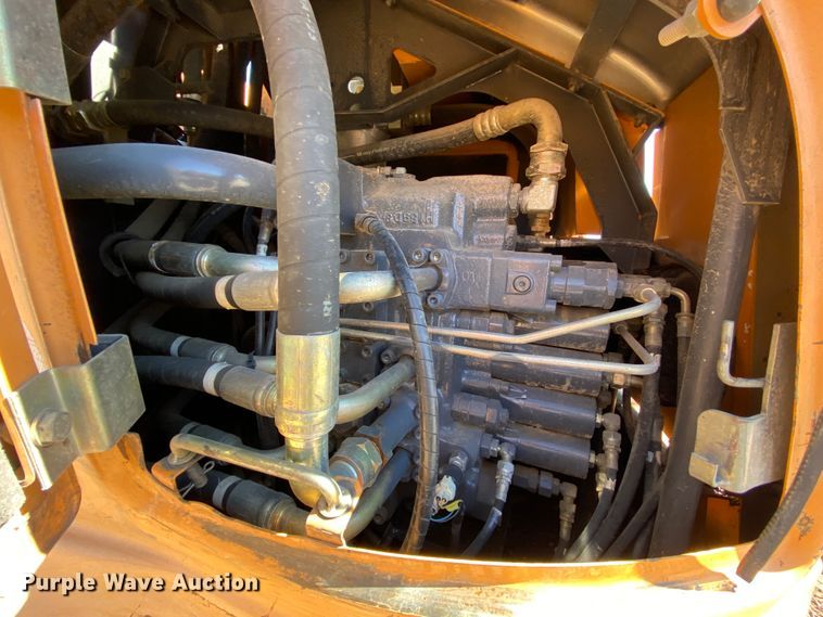 image for item HR9456 2003 Case CX225SR  excavator