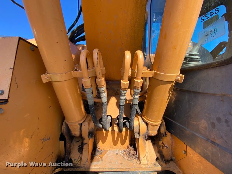 image for item HR9456 2003 Case CX225SR  excavator