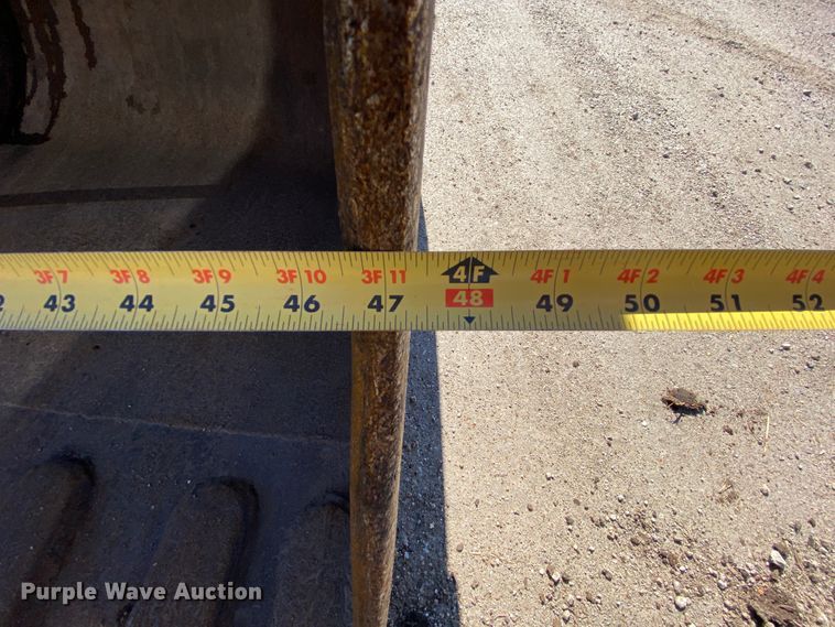 image for item HR9456 2003 Case CX225SR  excavator