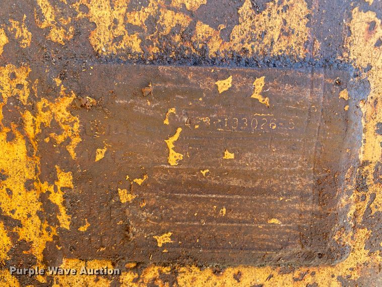 image for item HR9456 2003 Case CX225SR  excavator