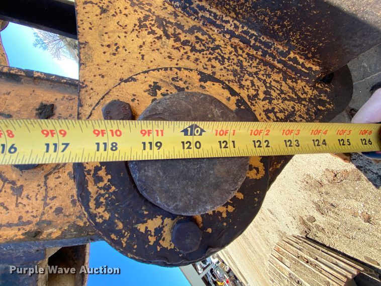 image for item HR9456 2003 Case CX225SR  excavator