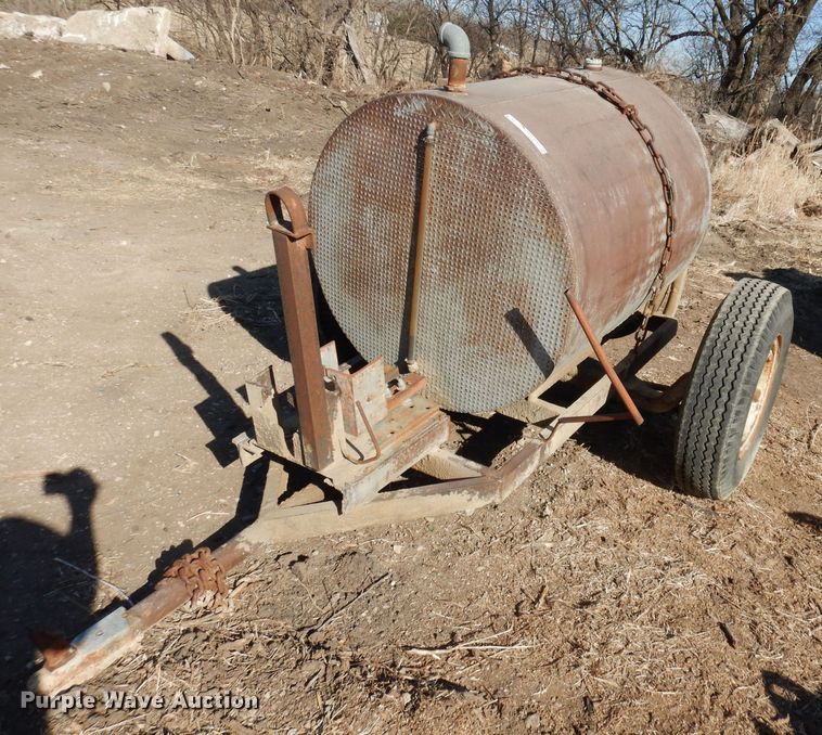 image for item HU9020 Waste oil trailer