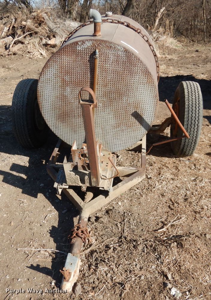 image for item HU9020 Waste oil trailer