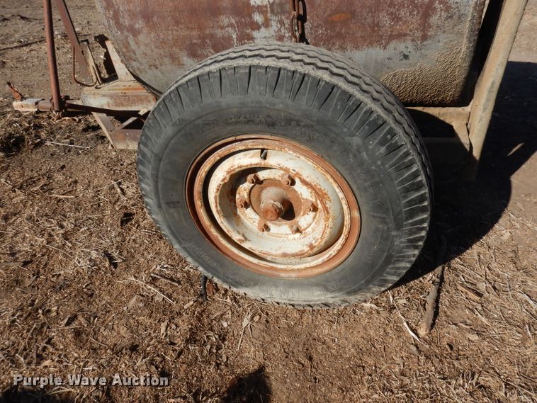 image for item HU9020 Waste oil trailer