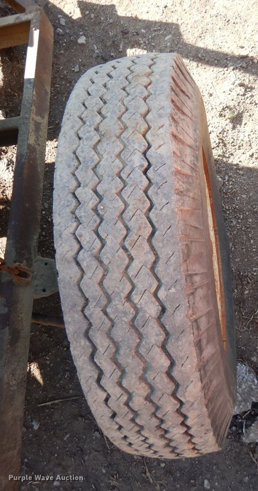 image for item HU9020 Waste oil trailer