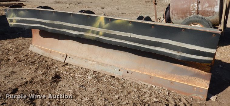 image for item HU9022 12'W snow plow