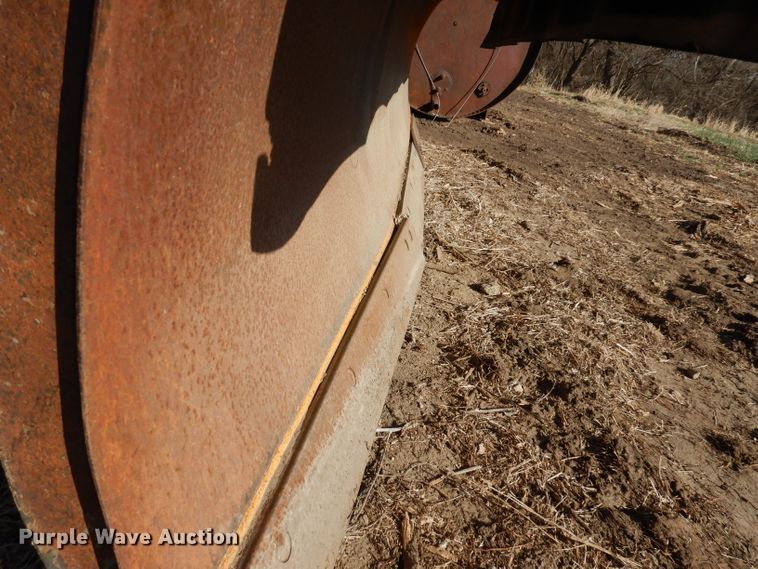 image for item HU9022 12'W snow plow