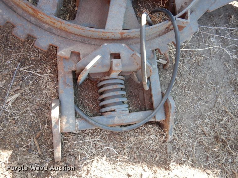 image for item HU9022 12'W snow plow