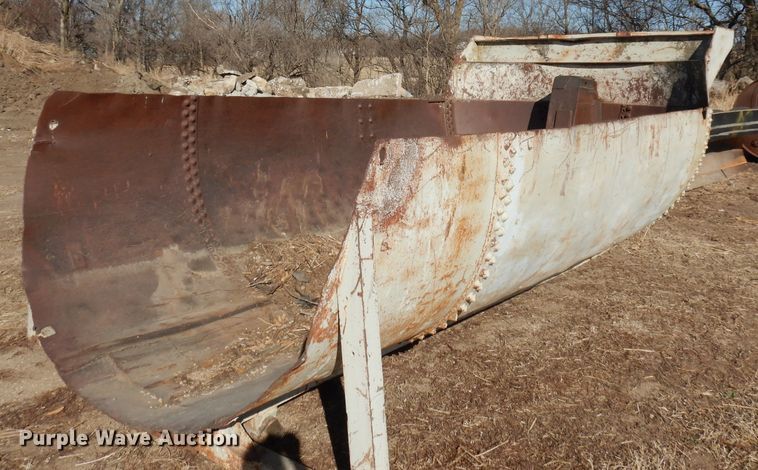 image for item HU9023 Shop built barrel bed