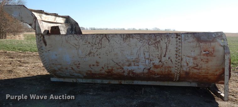 image for item HU9023 Shop built barrel bed