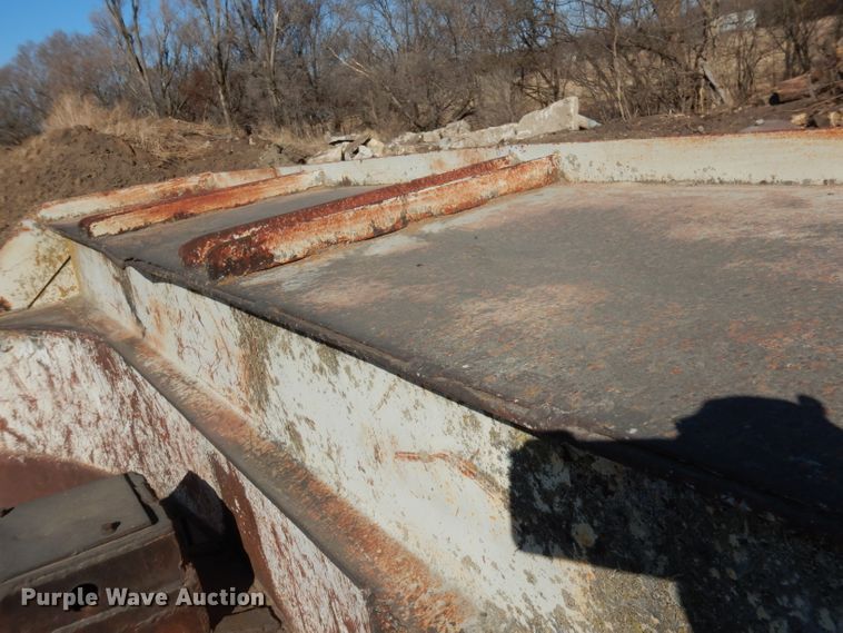 image for item HU9023 Shop built barrel bed