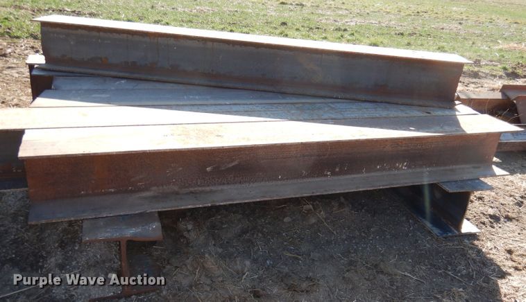 image for item HU9024 (10) H-beams