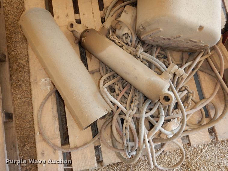 image for item HU9026 Tools