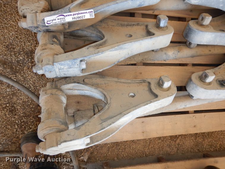 image for item HU9027 (4) Kenworth suspension arms