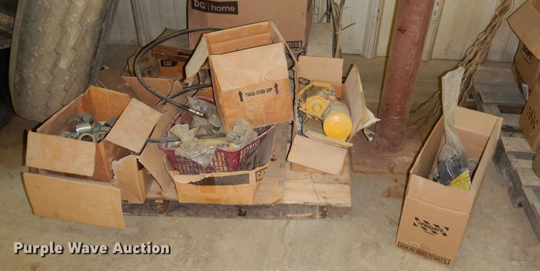 image for item HU9028 Tools