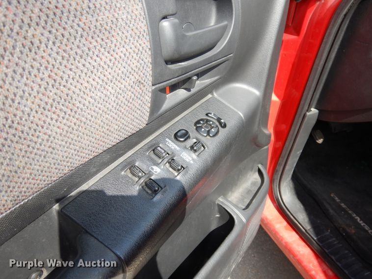 image for item HU9094 2003 Dodge Durango SLT  SUV