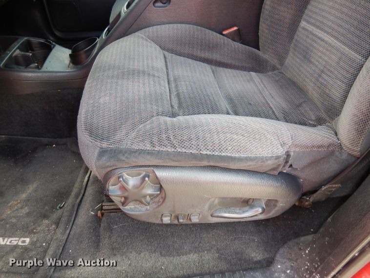 image for item HU9094 2003 Dodge Durango SLT  SUV