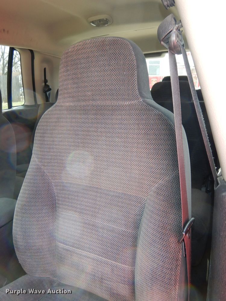 image for item HU9094 2003 Dodge Durango SLT  SUV