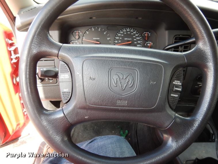 image for item HU9094 2003 Dodge Durango SLT  SUV