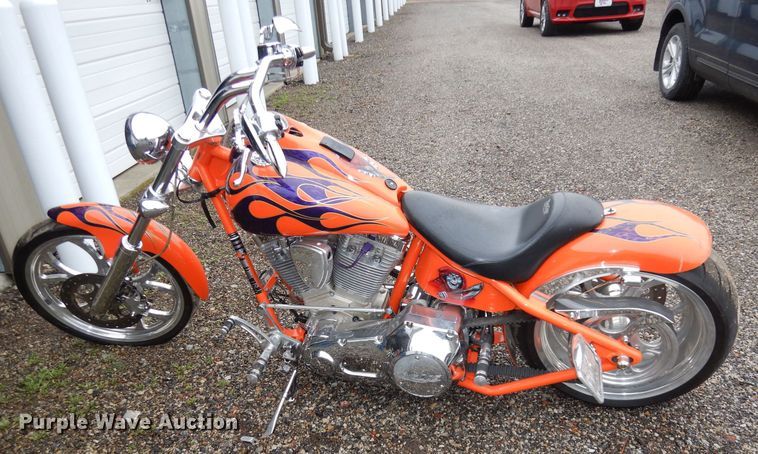 image for item HU9153 2003 Big Dog Pitbull motorcycle