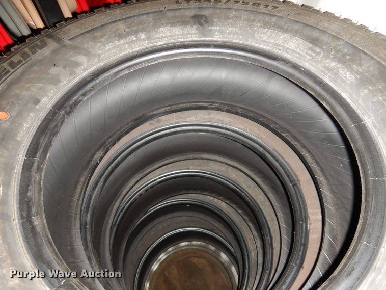 image for item HU9159 (6) Michelin 245/75R17 tires