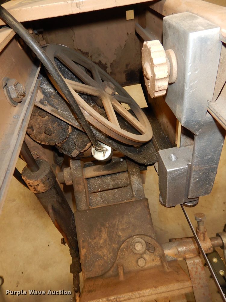 image for item HU9160 Kalamazoo 7AD metal bandsaw