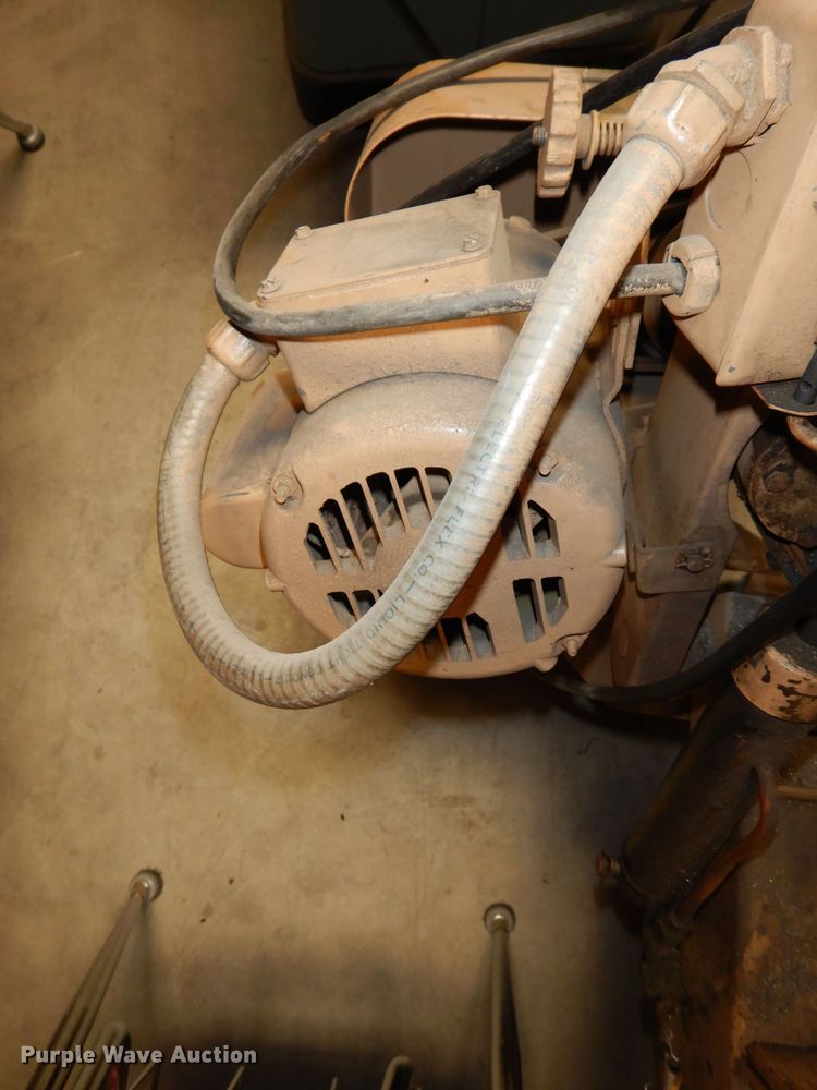 image for item HU9160 Kalamazoo 7AD metal bandsaw