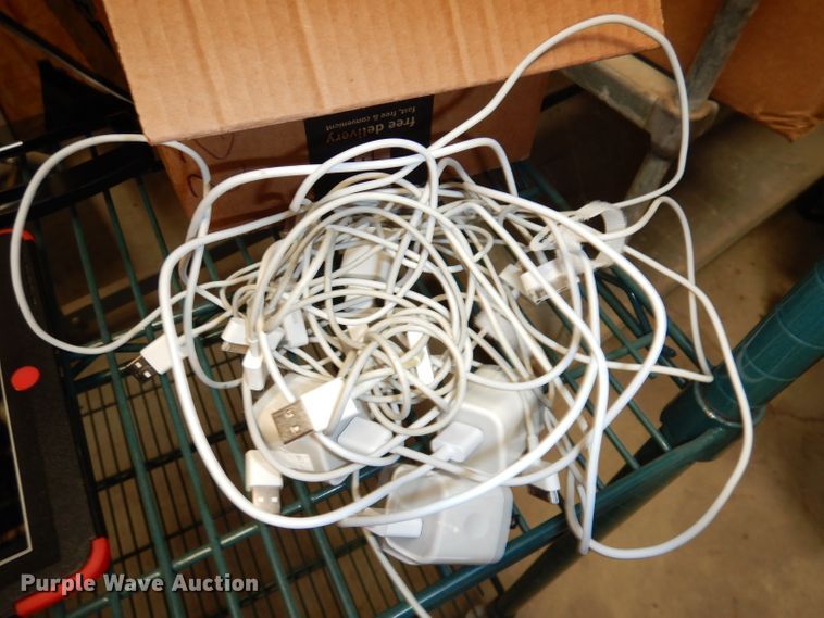 image for item HU9161 (10) Apple iPads