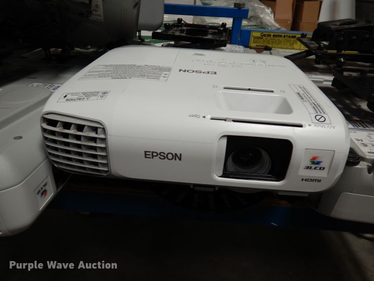 image for item HU9163 (11) Epson projectors
