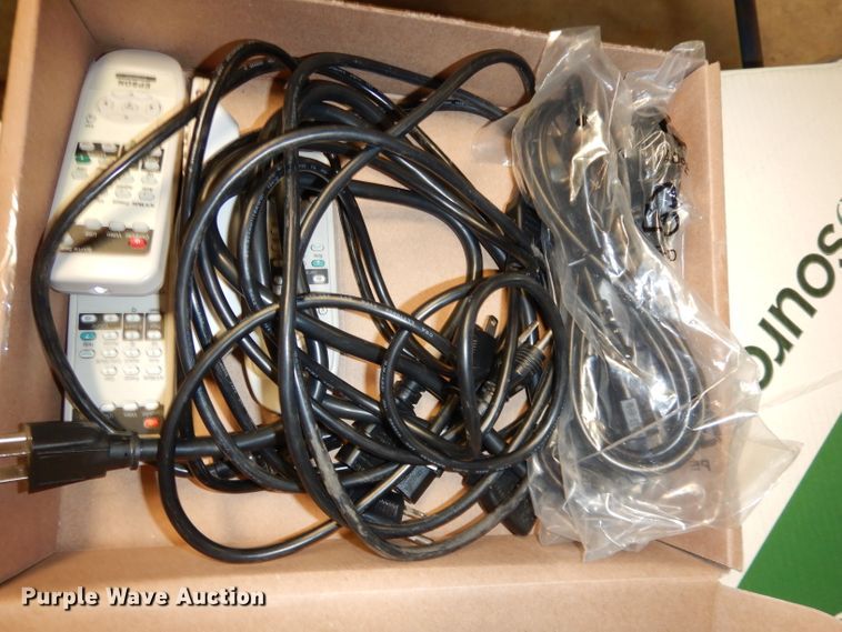 image for item HU9163 (11) Epson projectors