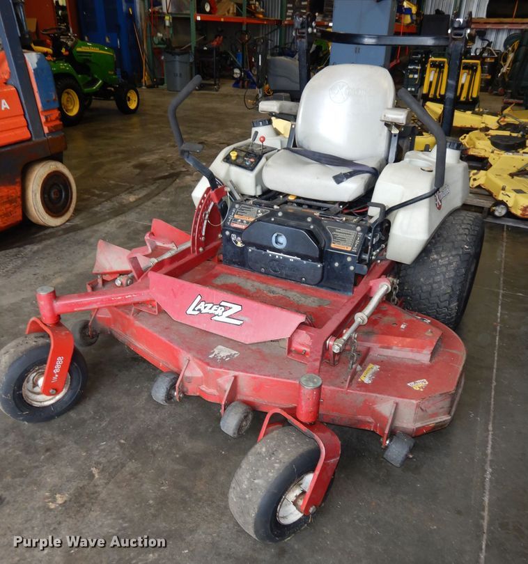 image for item HU9186 Exmark Lazer Z  231C ZTR lawn mower