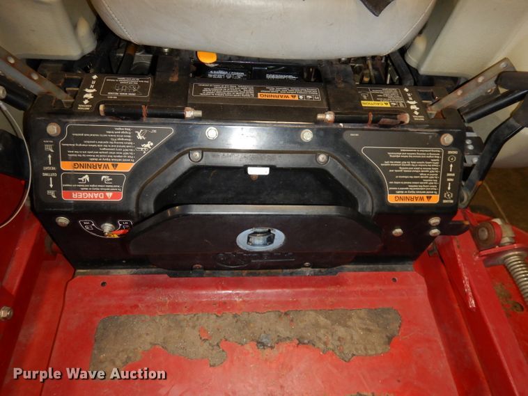 image for item HU9186 Exmark Lazer Z  231C ZTR lawn mower