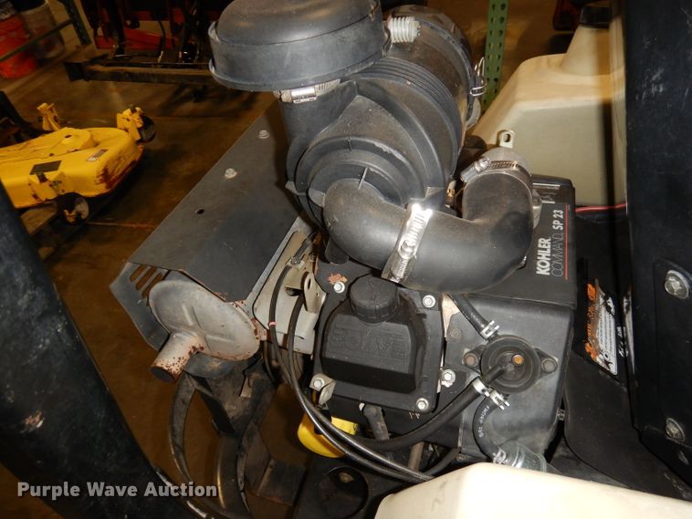 image for item HU9186 Exmark Lazer Z  231C ZTR lawn mower