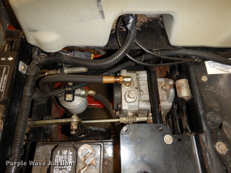 image for item HU9186 Exmark Lazer Z  231C ZTR lawn mower