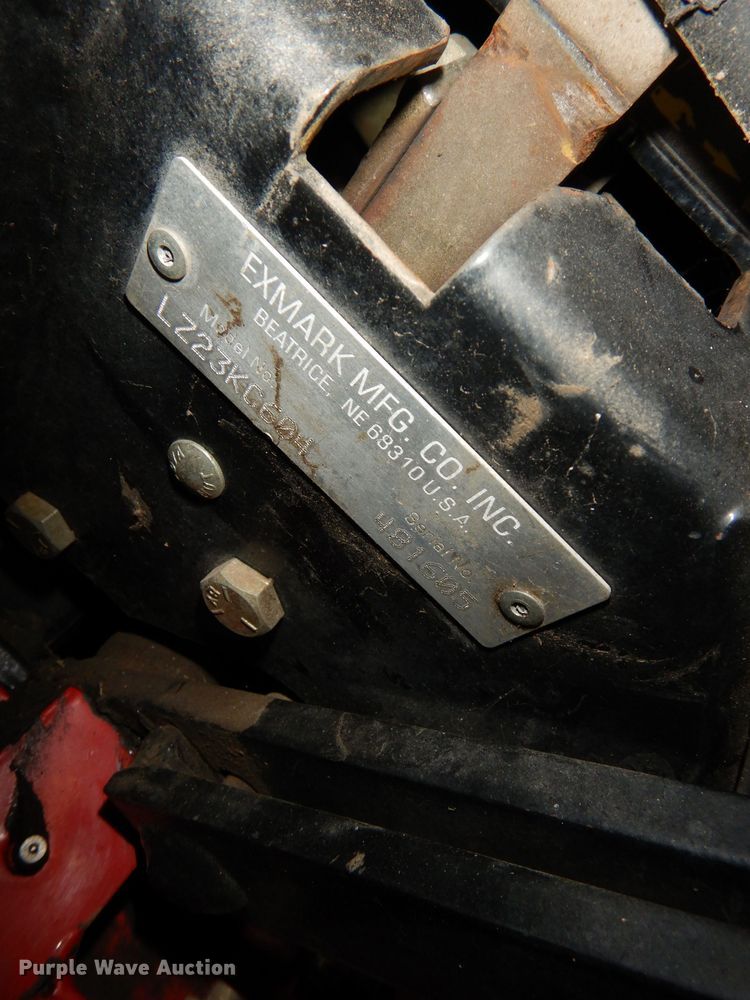 image for item HU9186 Exmark Lazer Z  231C ZTR lawn mower