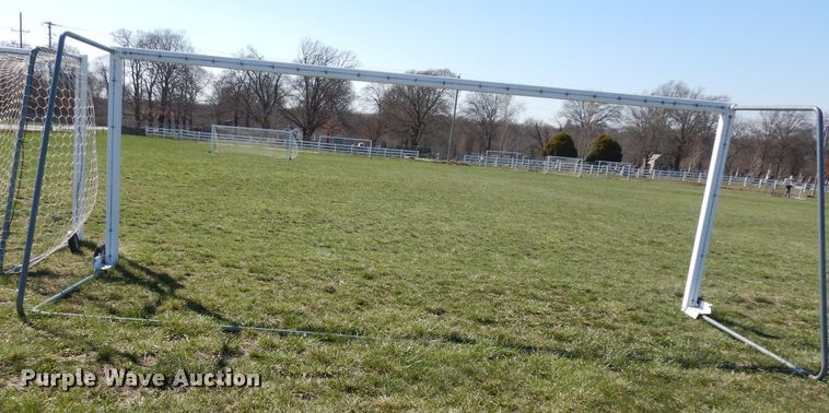 image for item HU9215 (2) soccer goals