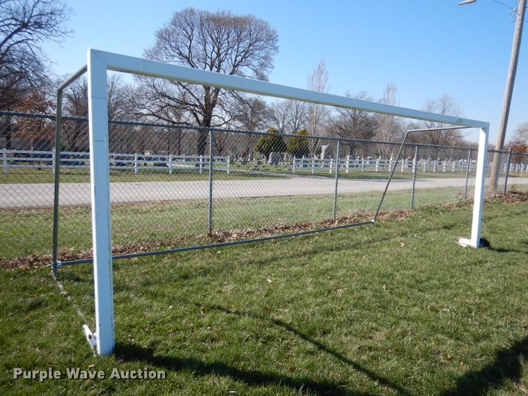 image for item HU9215 (2) soccer goals