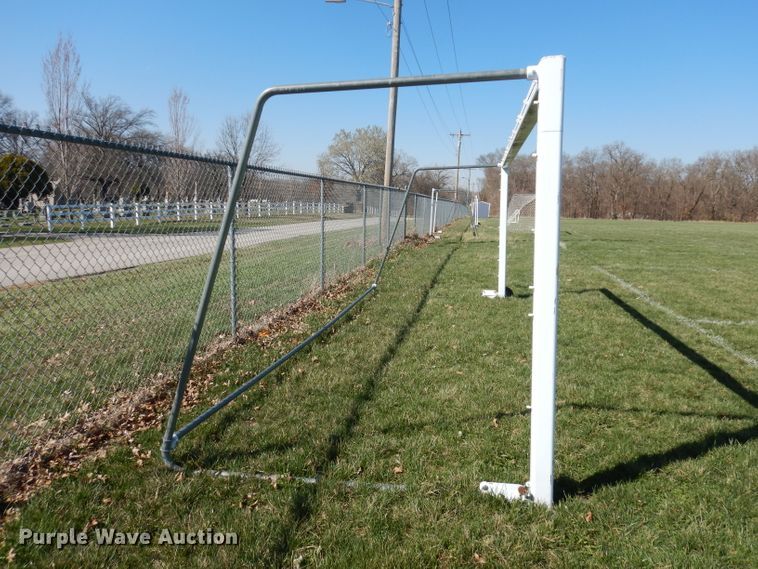 image for item HU9215 (2) soccer goals