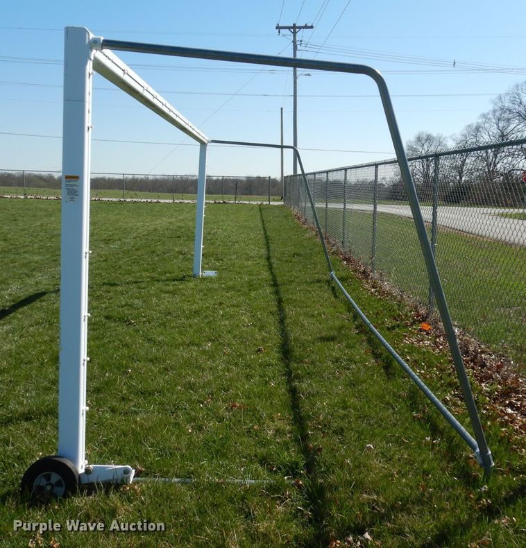 image for item HU9215 (2) soccer goals