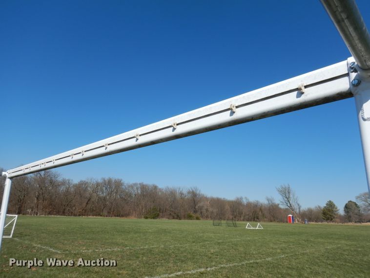 image for item HU9217 (2) soccer goals