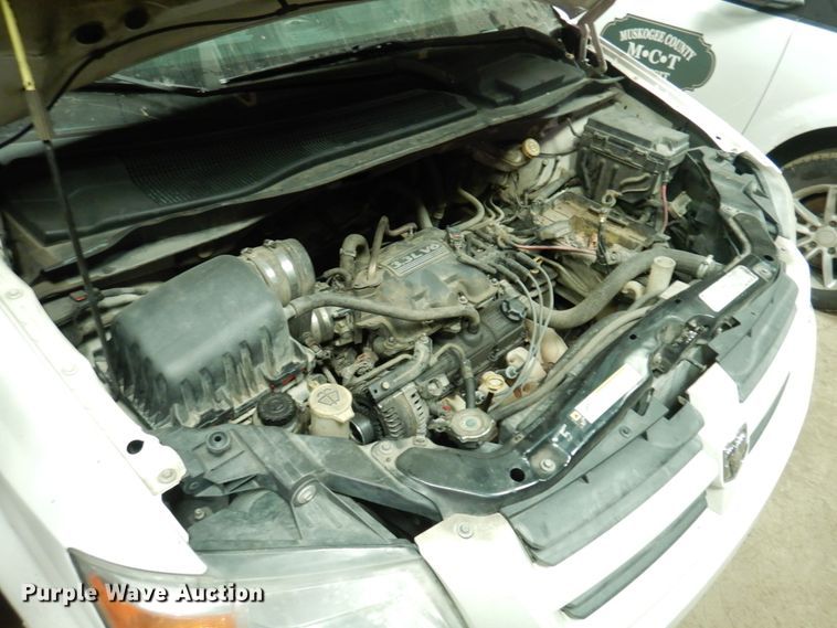 image for item HW9851 2010 Dodge Grand Caravan  van