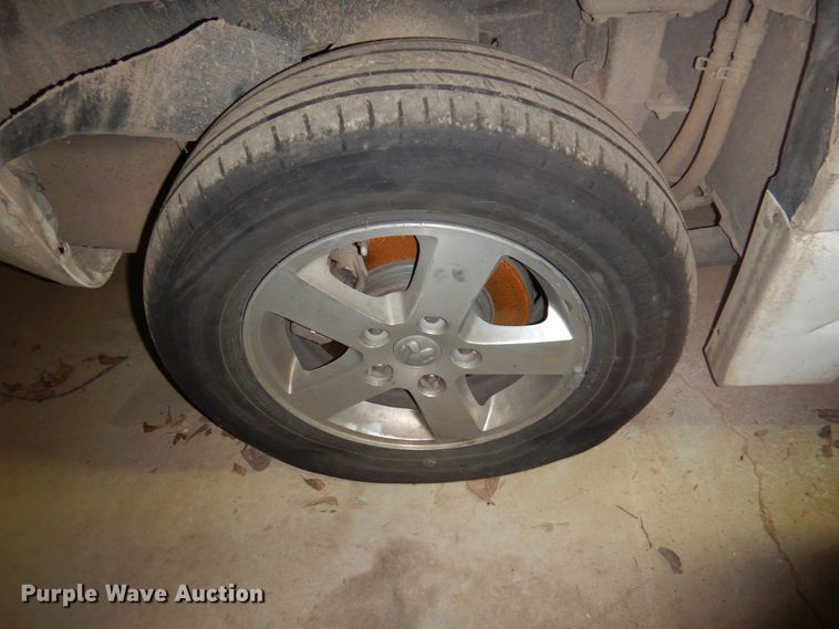 image for item HW9851 2010 Dodge Grand Caravan  van