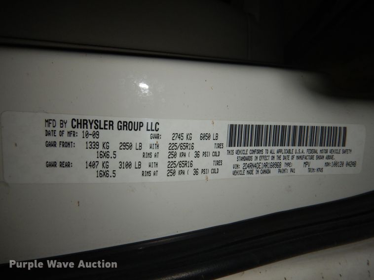 image for item HW9851 2010 Dodge Grand Caravan  van