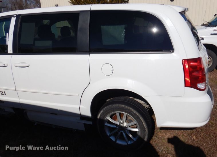 image for item HW9864 2015 Dodge Grand Caravan  handicap accessible van