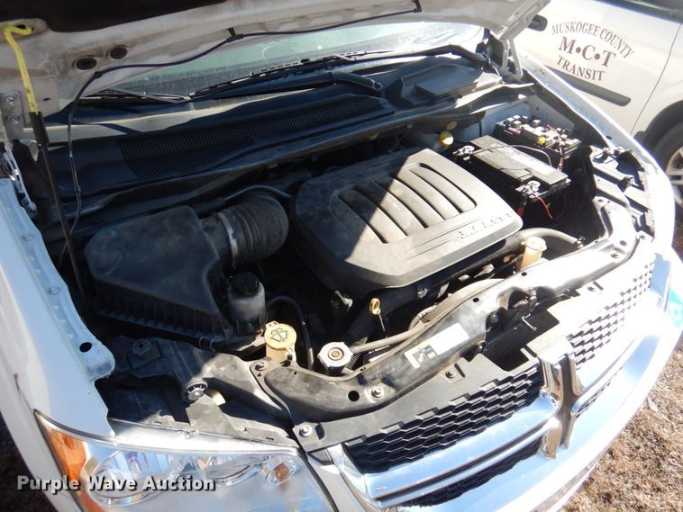 image for item HW9864 2015 Dodge Grand Caravan  handicap accessible van