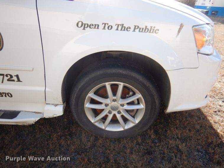 image for item HW9864 2015 Dodge Grand Caravan  handicap accessible van